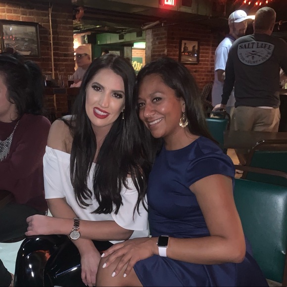 Meet your Posher, Jessica - Picture 1 of 1